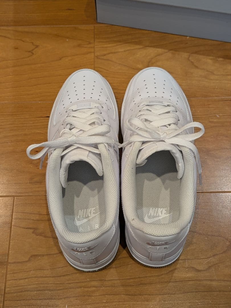 Nike Air Force 1 '07 エアフォースワン　ホワイト　ガムソール