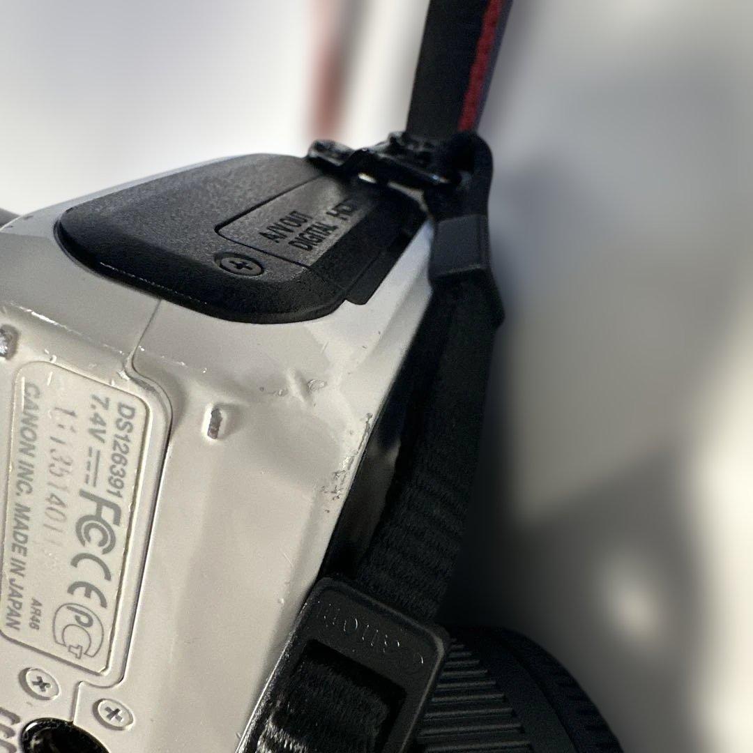 CANON EOS M ミラーレス レンズセットDS126391 キャリーケース