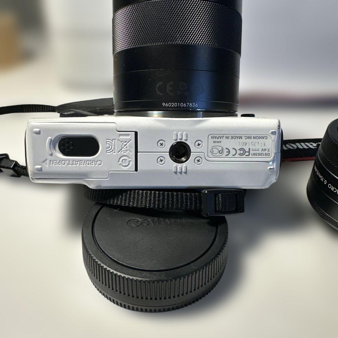 CANON EOS M ミラーレス レンズセットDS126391 キャリーケース