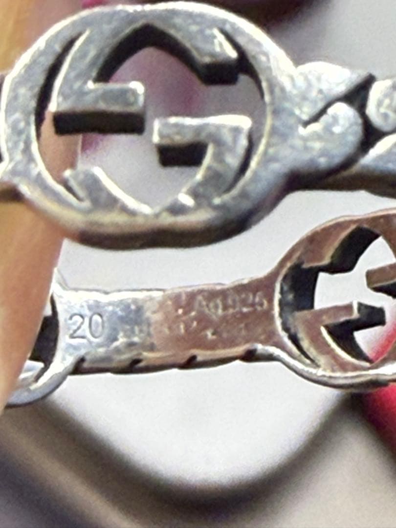 GUCCI シルバーリング 60号 ロゴ入り