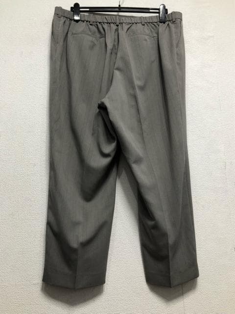 新品☆5Lグレー系ストライプ柄♪うす手9分丈テーパードパンツスーツ◯D356