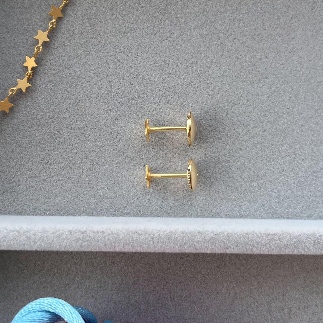 マリーエレーヌドゥタイヤック　スター スタッド ピアス お星さまピアス