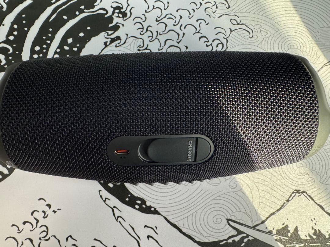 【美品】JBL CHARGE5 Bluetoothスピーカー ブラック 黒