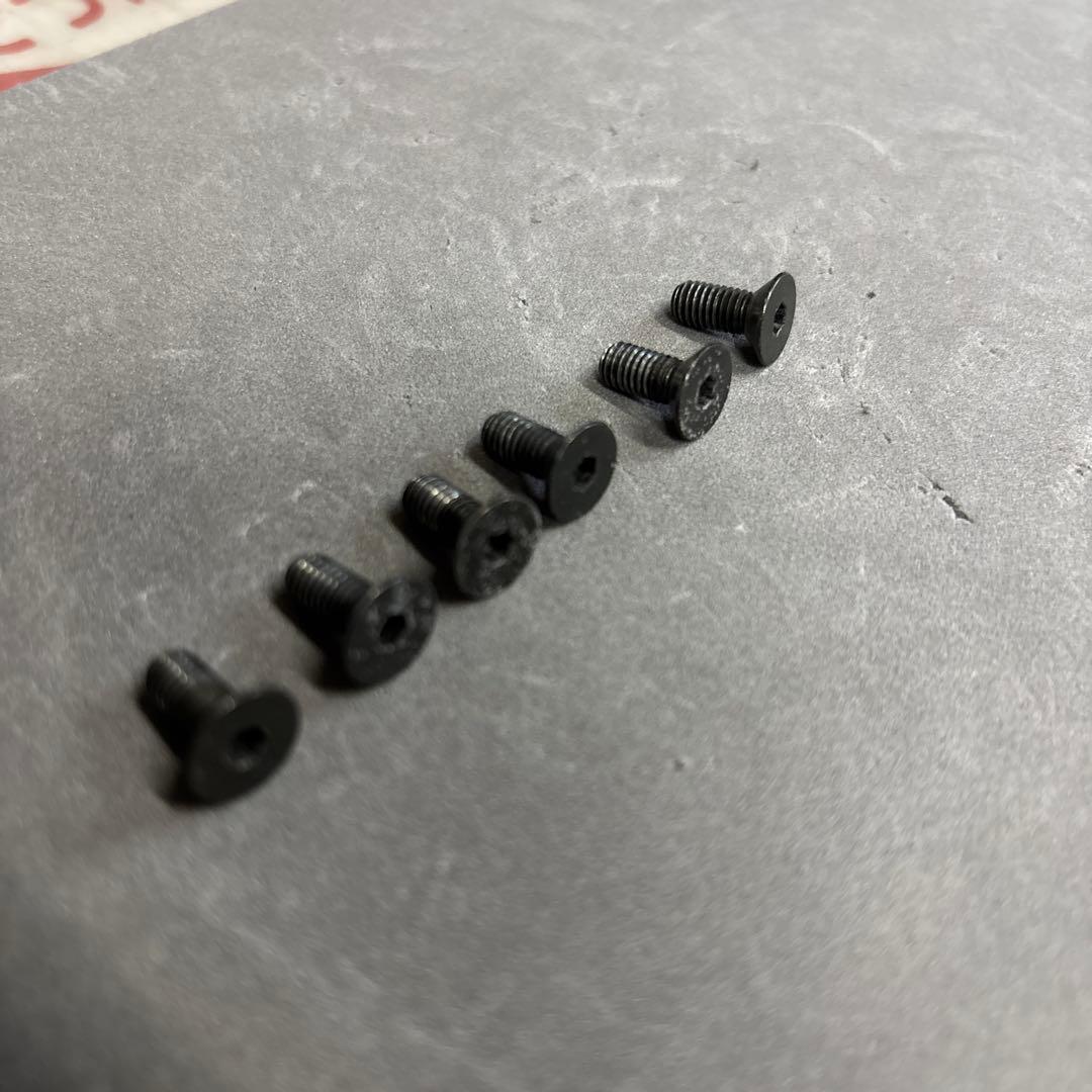 MOMO ステアリング 30パイ 希少サイズ