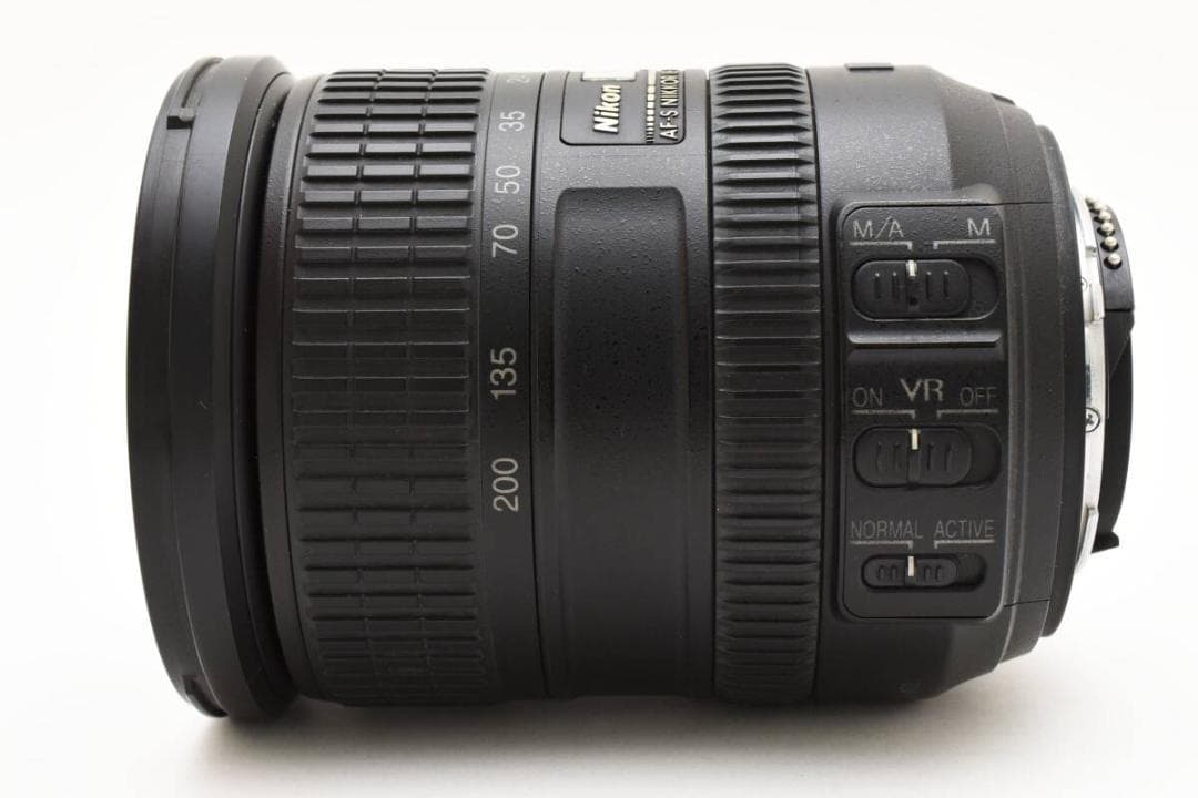 ★ Nikon AF-S DX 18-200mm F3.5-5.6G ED VR