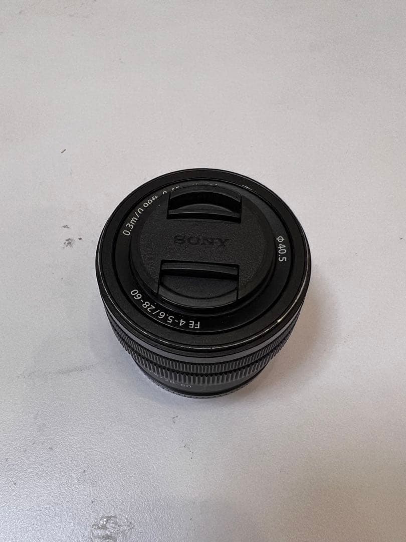 ズームレンズ SONY FE 28-60mm F4-5.6 SEL2860