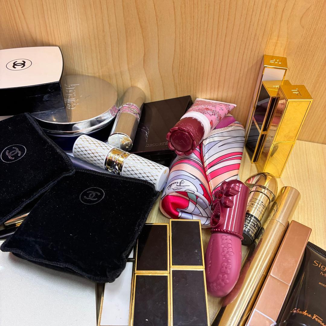 ♥cr463-837　シャネル・トムフォード他　ブランドコスメ大量まとめ