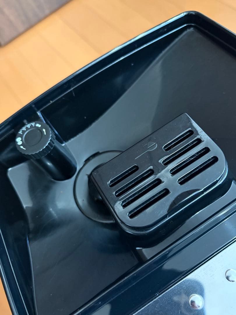 デロンギ　マグニフィカSプラス　全自動エスプレッソマシン　ECAM23210