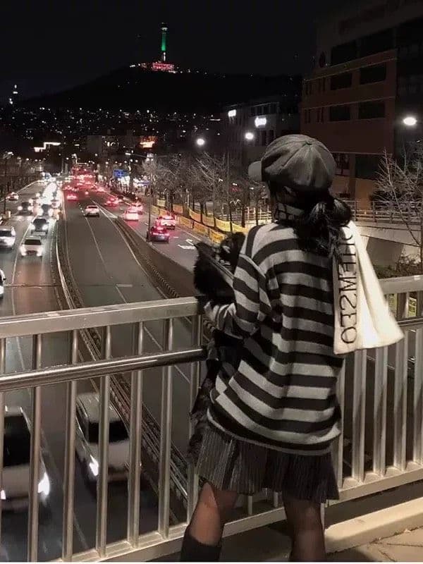 SETUPEXE ストライプ Vネック ニット　カリナ着用 rショップ