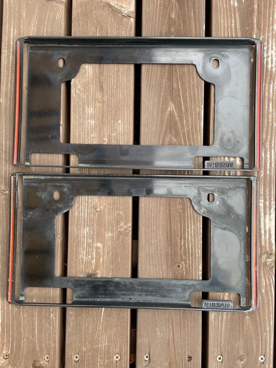 ニッサン純正オプションナンバーフレーム前後セット　希少　当時物❣️