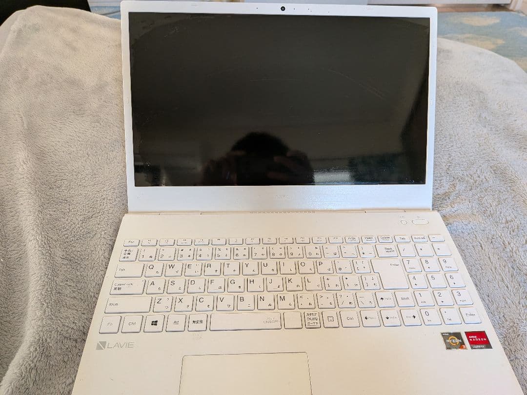 NEC LAVIE N1535/A Ryzen3/8GB/256GB 現状品