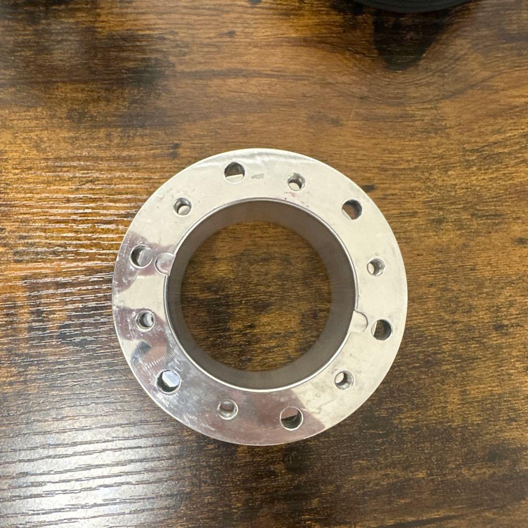 ハイエース200系WorksBellステアリングボス542番セット！