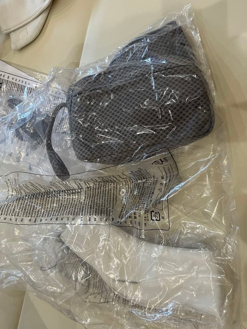 ◆新品未使用◆nuna ヌナ　カドルクリック 抱っこ紐2025 6月購入