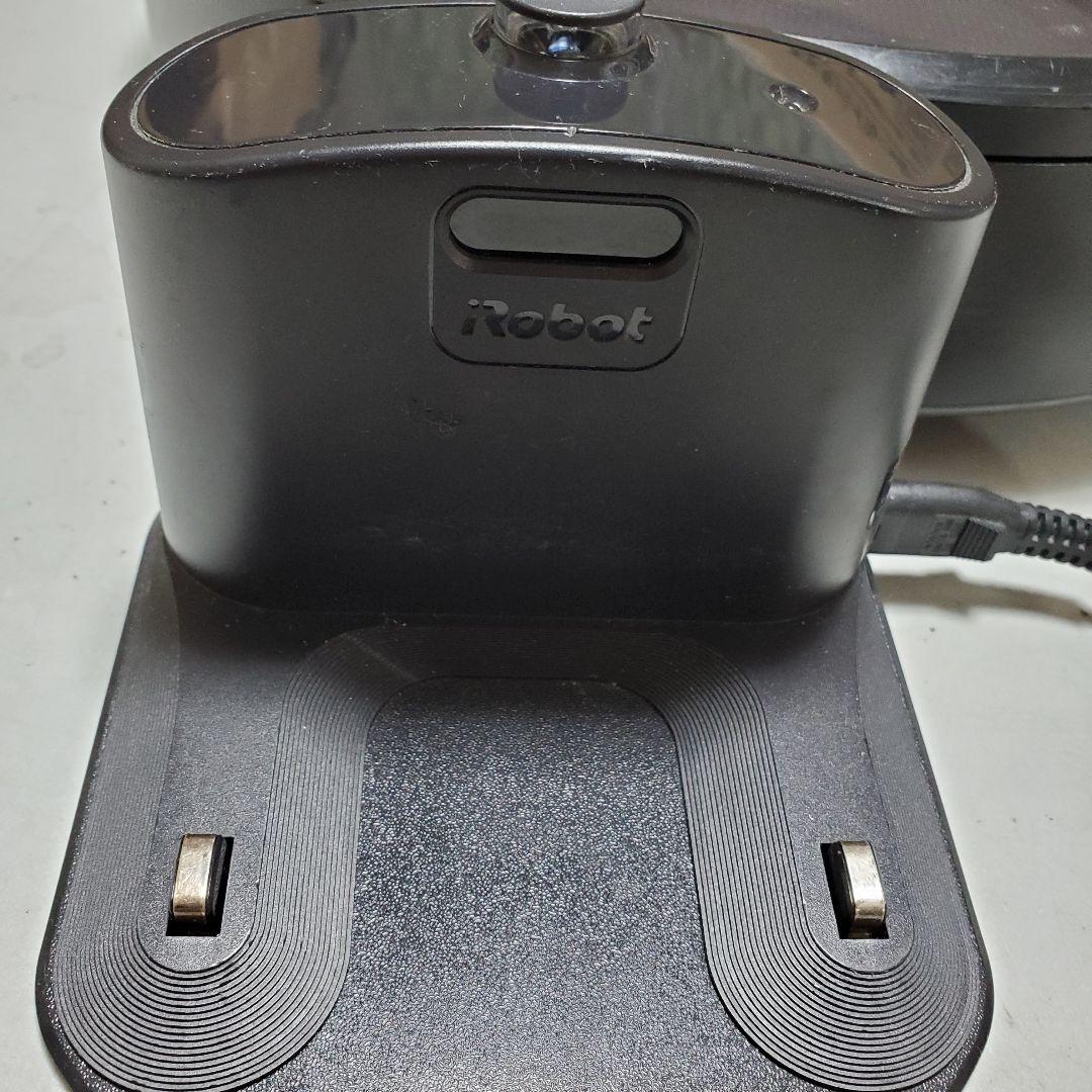 iRobot Roomba i7 ルンバ ロボット掃除機本体　　充電器 交換品付