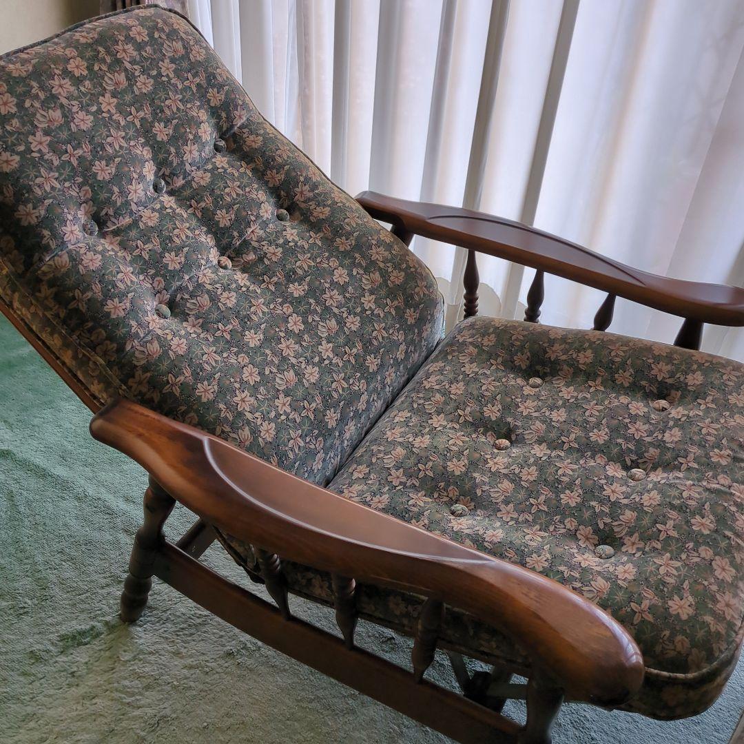 カリモク コロニアル　リクライニングチェア