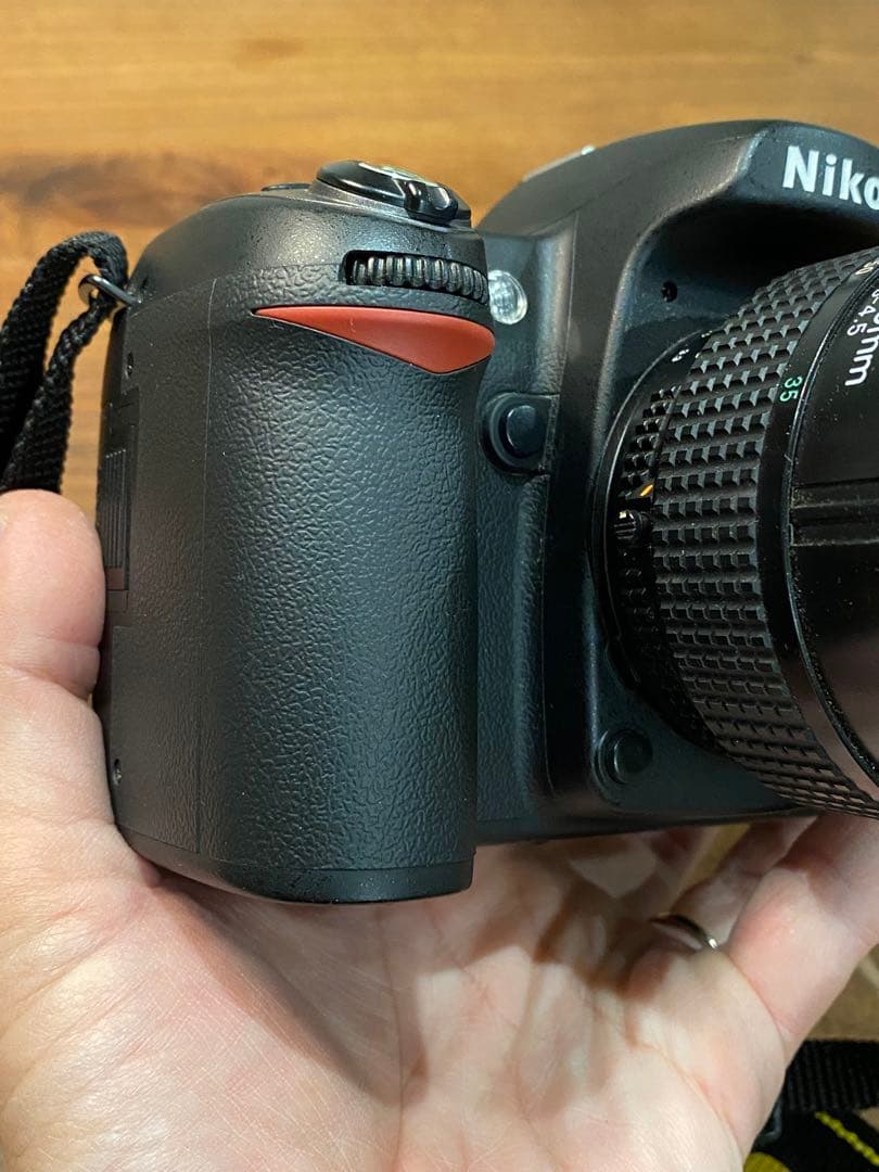 Nikon D80 CCDデジタル一眼 ニッコール35-70 レンズ付動作品