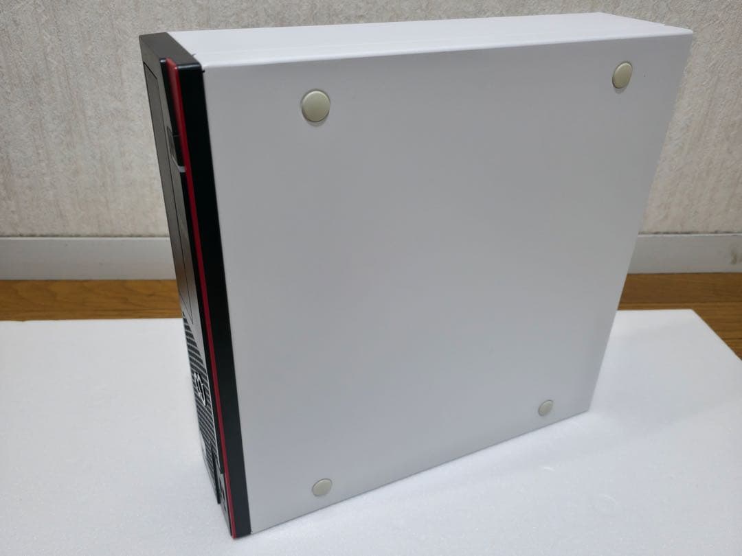 ■富士通 ESPRIMO D587/R i3-7100/8GB/HDD500GB