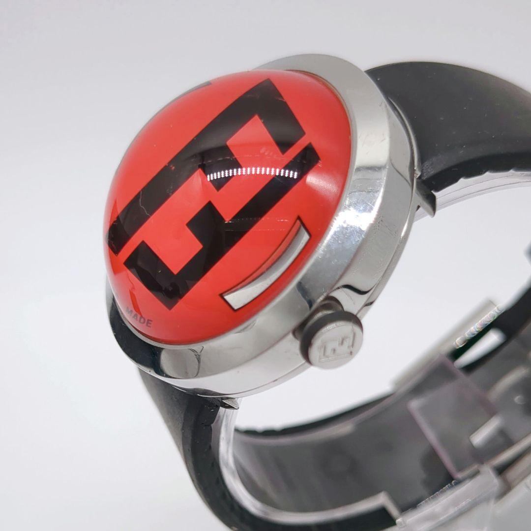 ピンクの猫【希少デザイン】FENDI フェンディ 腕時計 レッド ブラック