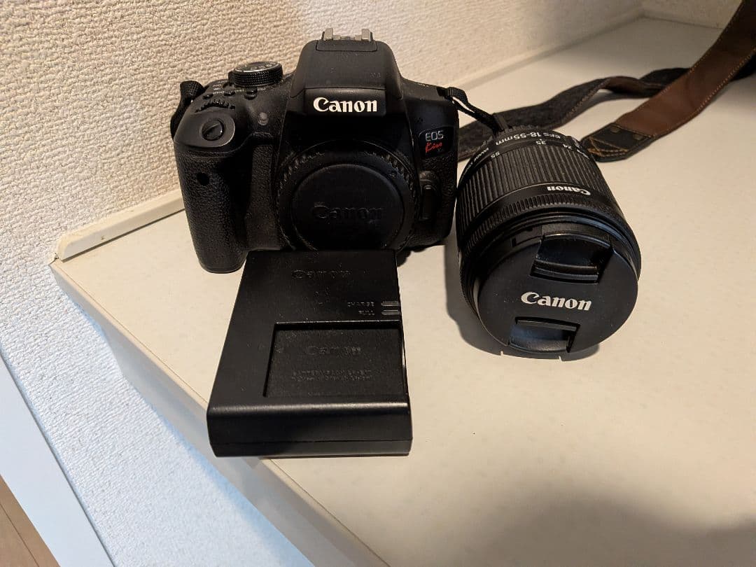 Canon EOS Kiss X8i Wi-Fi搭載 2420万画素 一眼レフ