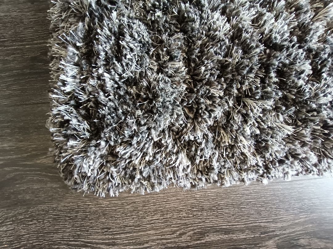 プレーベル　重厚なシャギーラグ 　約250cm x 200cm