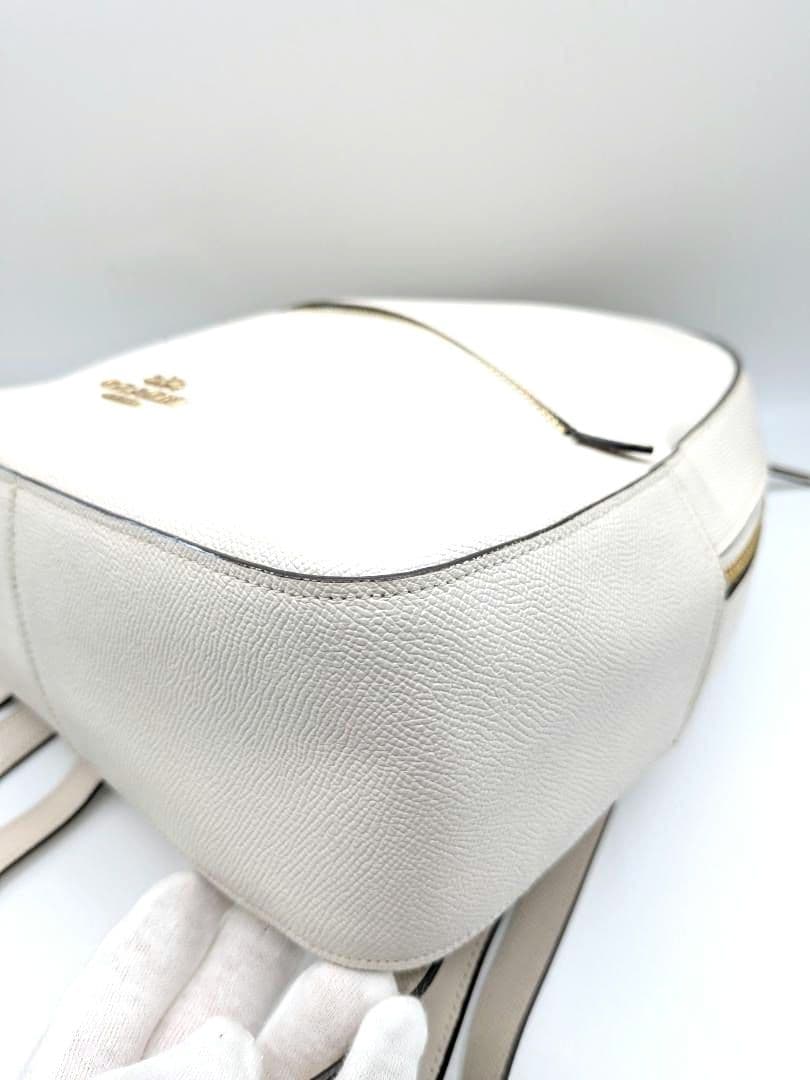 良品✨ コーチ リュック レザー ホワイト 0OK