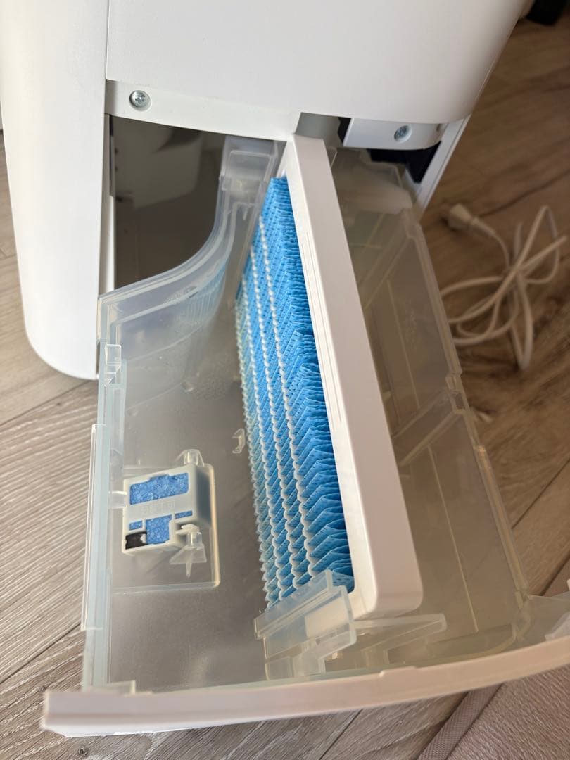 SHARP シャープ KI-ND50-W 除加湿空気清浄機 ホワイト