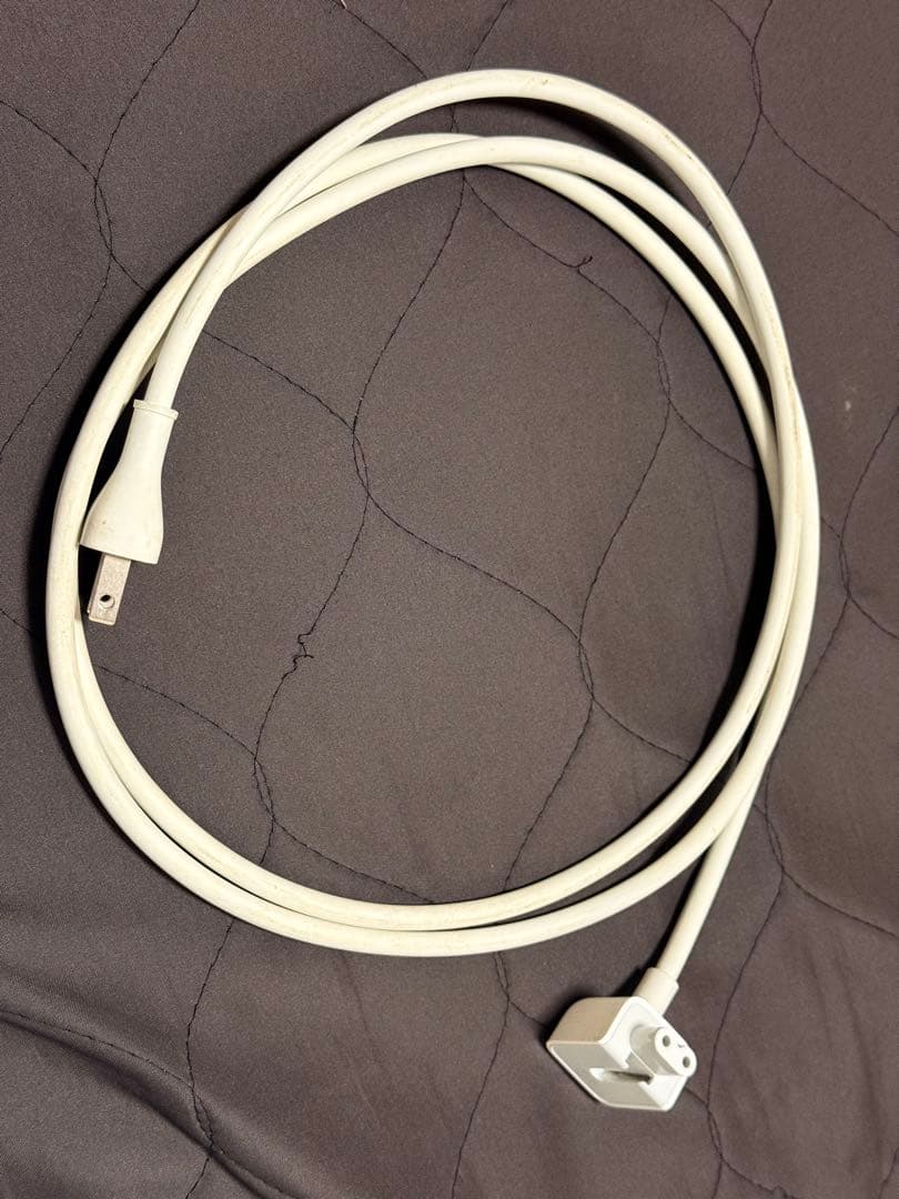 MacBook Pro 13 Retina / メモリ8GB / 256GB