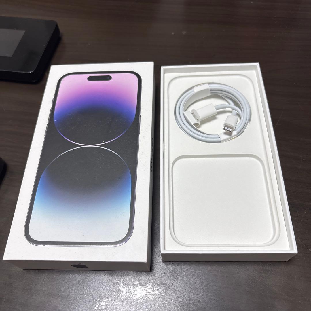 Apple iPhone 14 Pro 本体 充電ケーブル付き