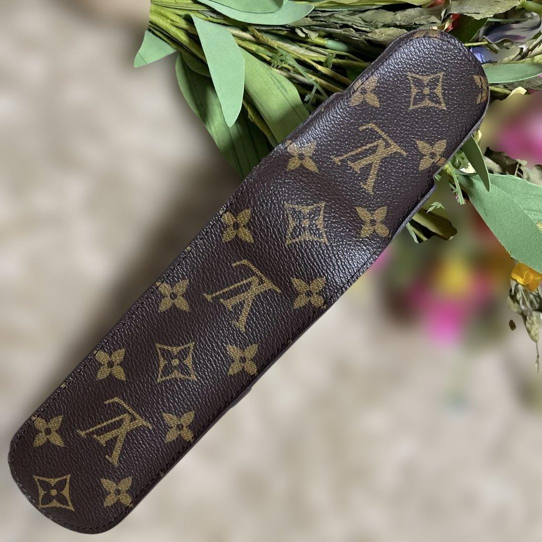 ルイヴィトン　ペンケース