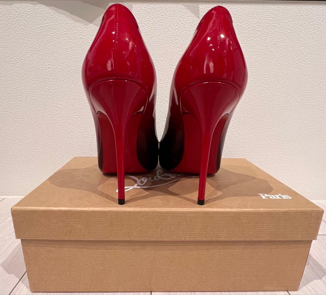 Christian Louboutin（クリスチャンルブタン）パンプス