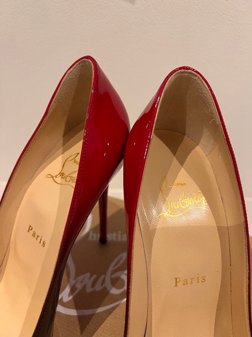 Christian Louboutin（クリスチャンルブタン）パンプス