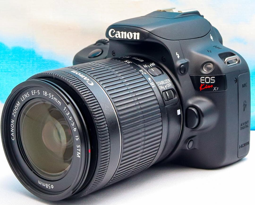 美品 Canon kiss x7⭐️超小型一眼レフ⭐️動画撮影可⭐️スマホに転送