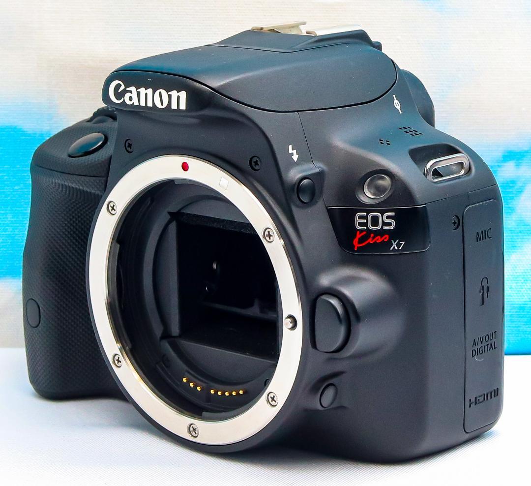 美品 Canon kiss x7⭐️超小型一眼レフ⭐️動画撮影可⭐️スマホに転送