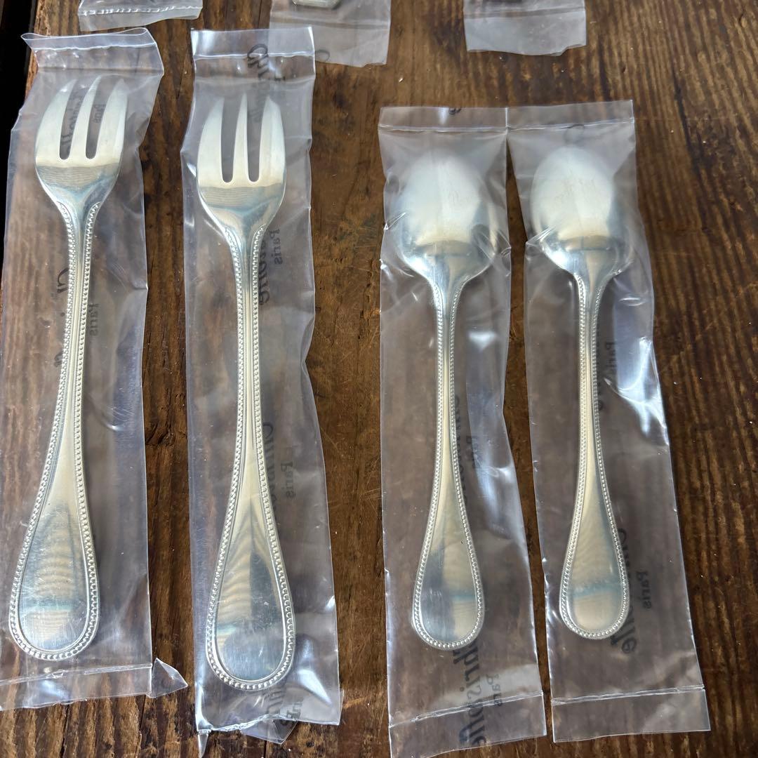 未使用品 クリストフル　テーブルナイフ　フォーク　スプーン　計8本