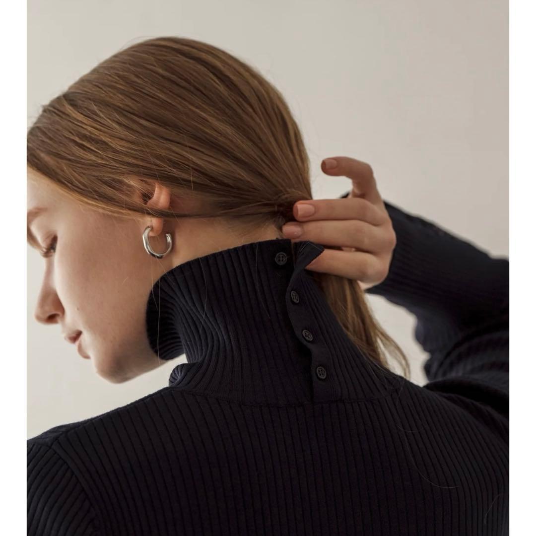 【新品・未使用】リグリーム　regleam リブタートルネック Mサイズ