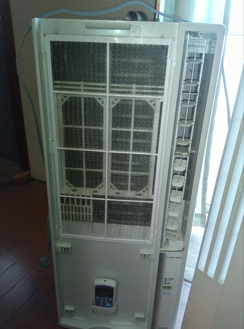 コロナ窓用エアコン　CW‐1621 冷房専用