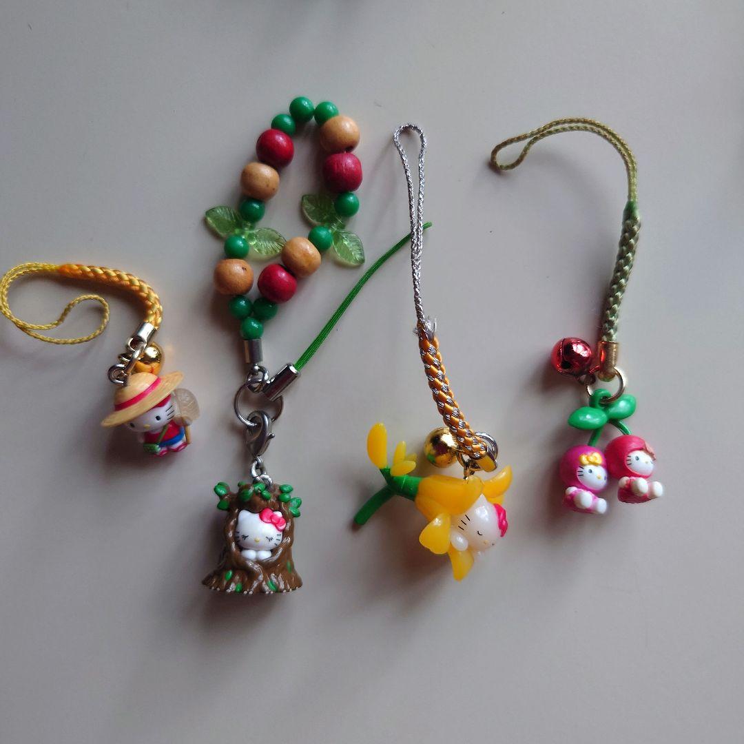 ハローキティ　根付け　まとめ売り　23点