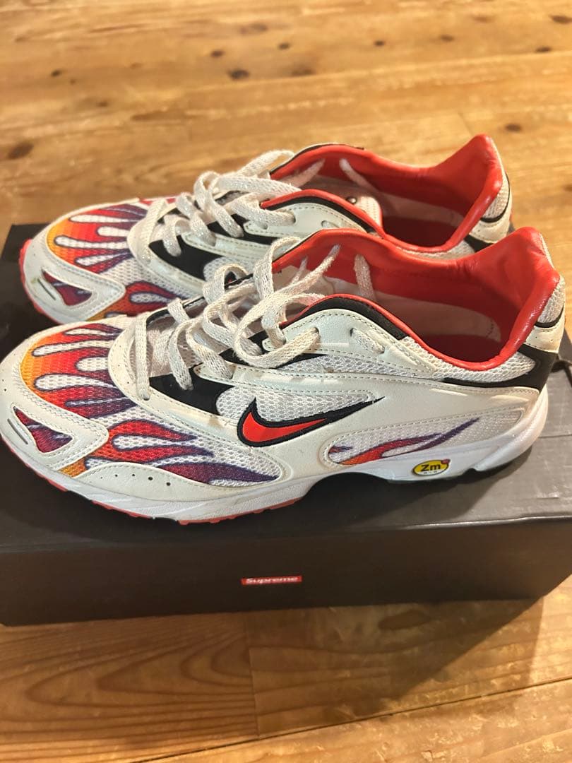靴 NIKE ZM STRK SPECTRUM PLS / SUPREME 25.5