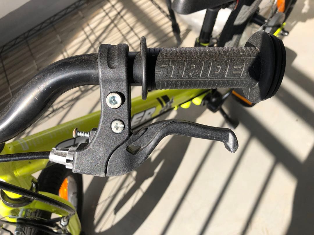 ストライダー　14x イエロー STRIDER