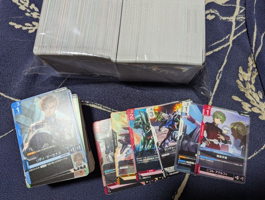 ガンダムカードゲーム　約900枚セット