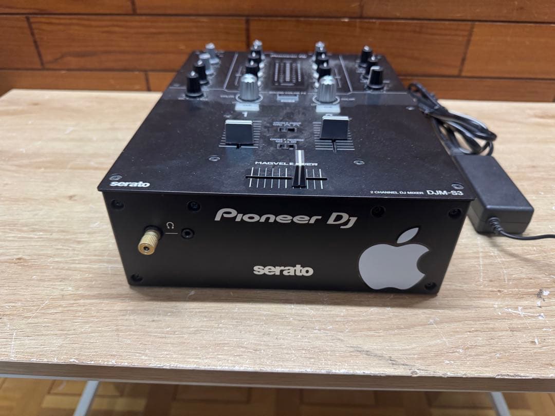 Pioneer DJ DJM-S3 2チャンネルミキサー