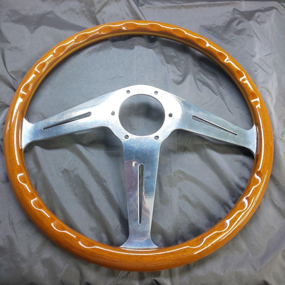 NARDI ナルディ ウッド ステアリング クラシック（送料無料）