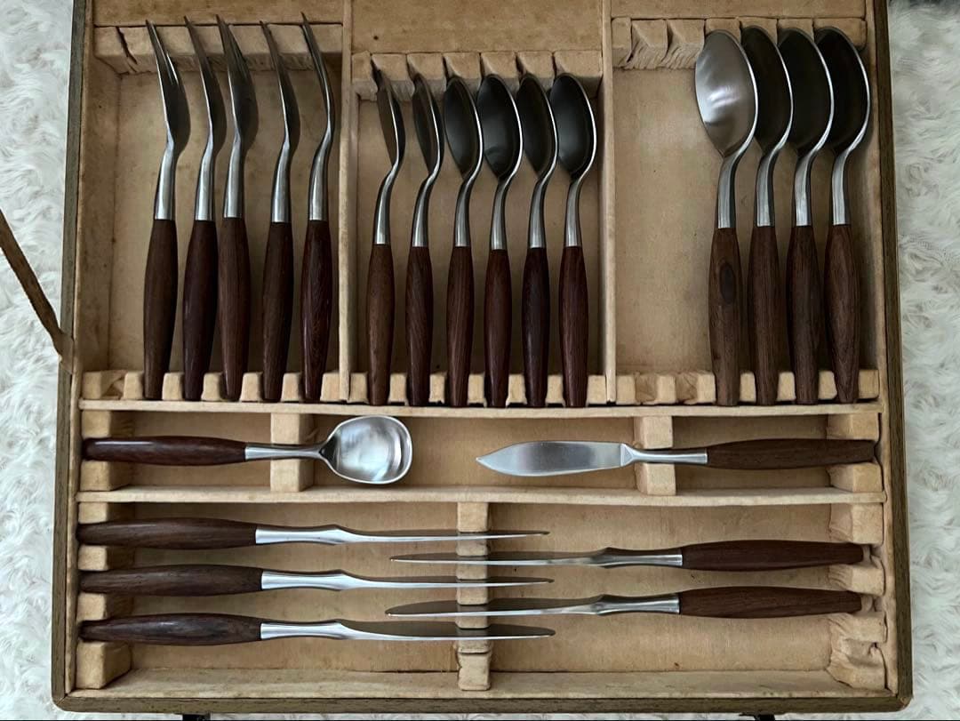 手鍛造　カトラリーセット　ディナーセット〈22本セット〉※オールドダンスク