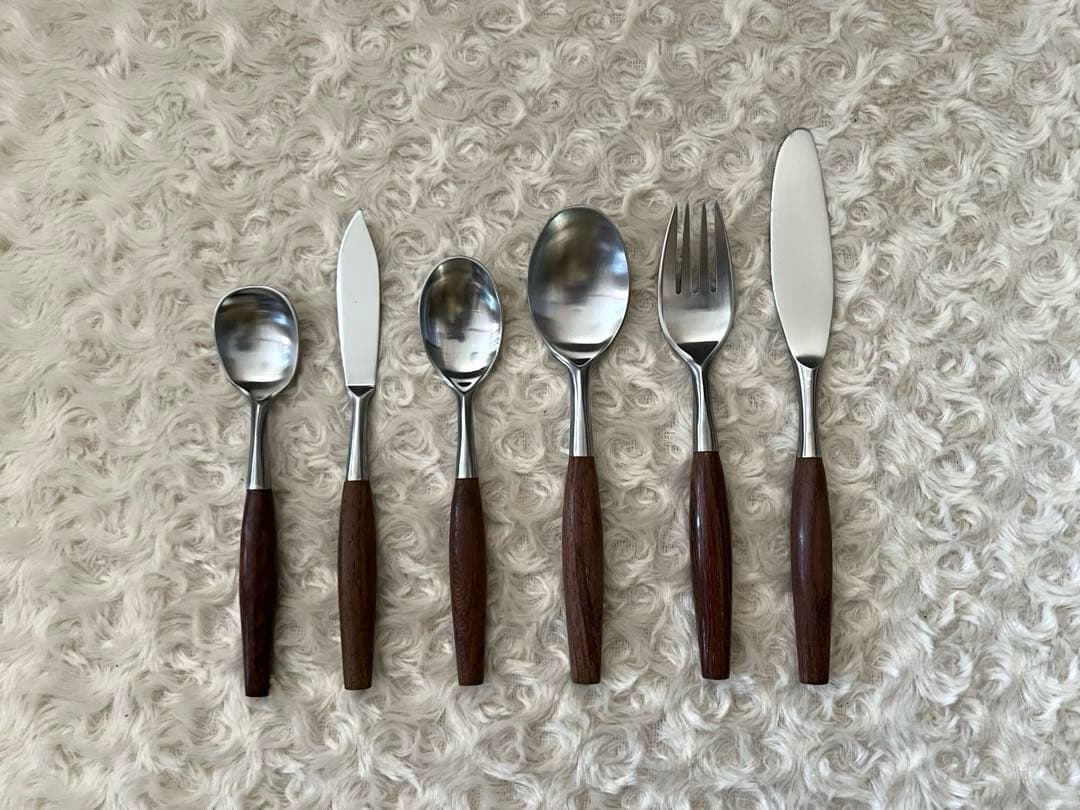 手鍛造　カトラリーセット　ディナーセット〈22本セット〉※オールドダンスク