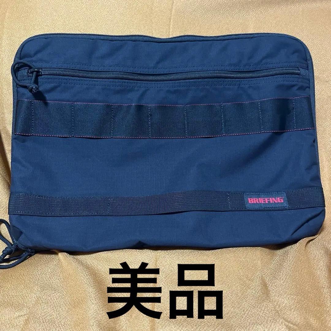 ブリーフィング クラッチバッグ PC タブレットケース