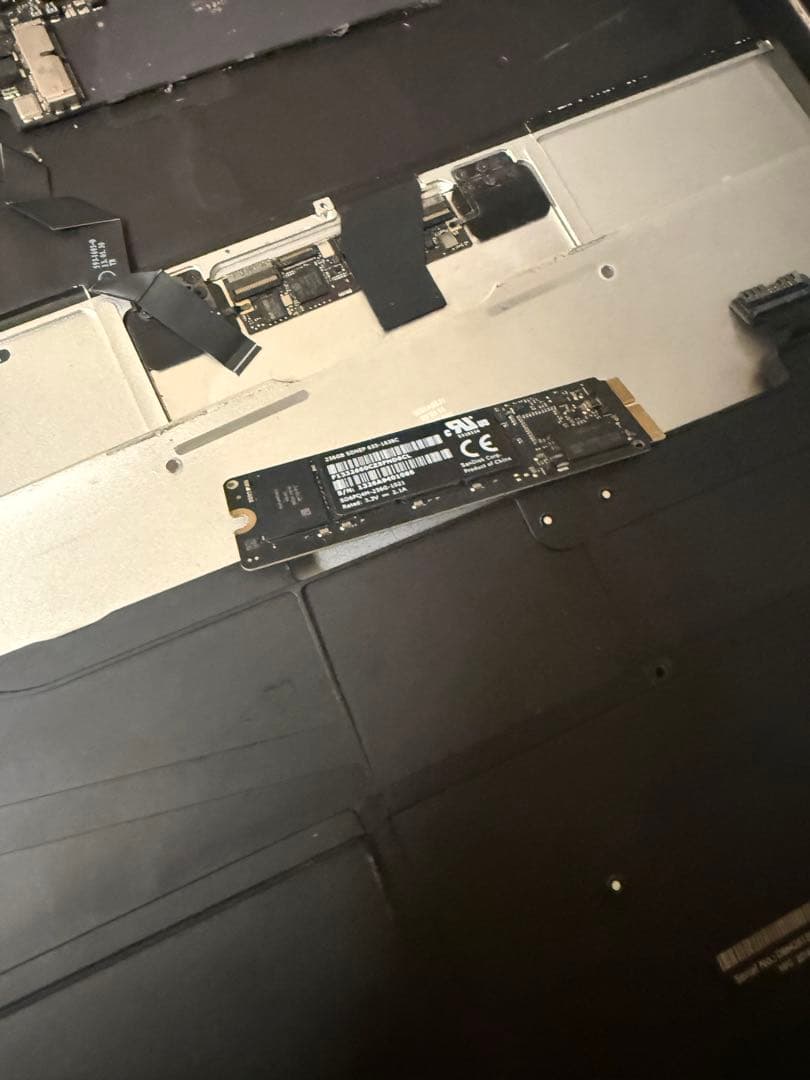 ★Apple MacBook air 本体 シルバー　2台セット★