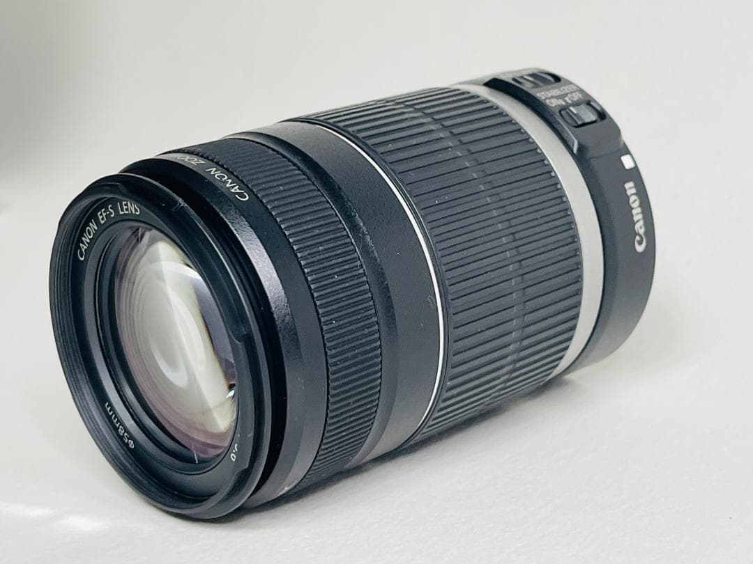 美品☘️ キャノン EF-S 55-250mm IS F4-5.6 望遠レンズ