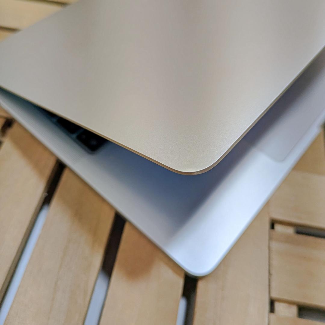 (2636)MacBook Pro M2 1TB 16GB バッテリー90%◎