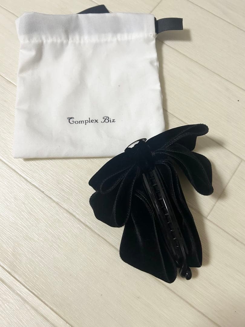 【かいかい】　Complex Biz ベルベットリボンヘアクリップブラック