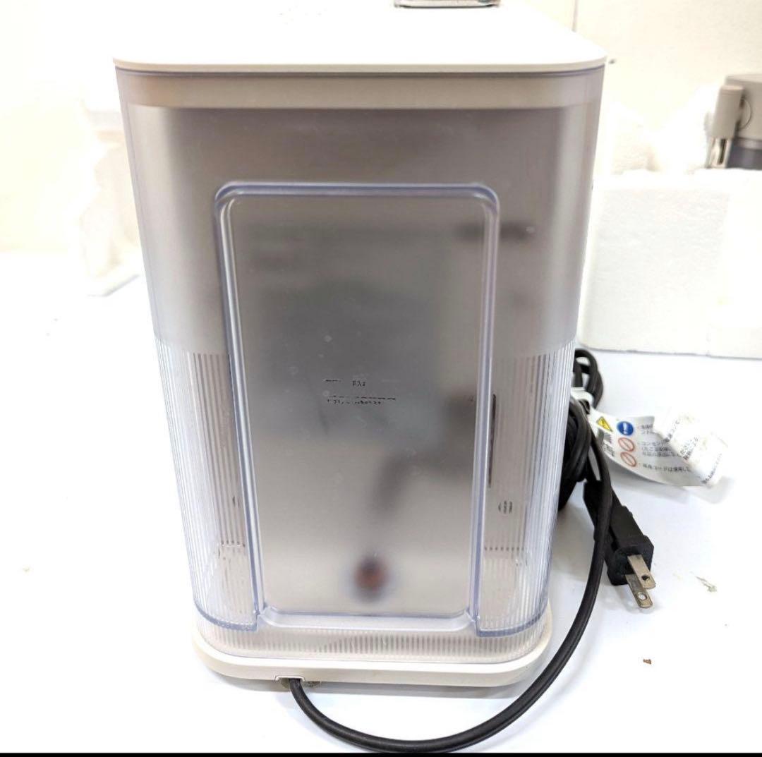 n*r様 【美品】ラティシマワン ネスプレッソ ホワイト F111